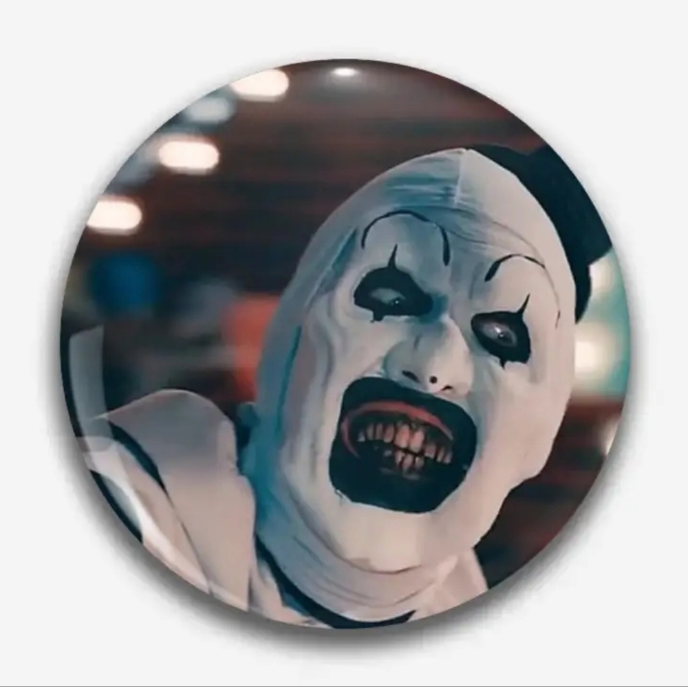 Terrifier Button (NEW)